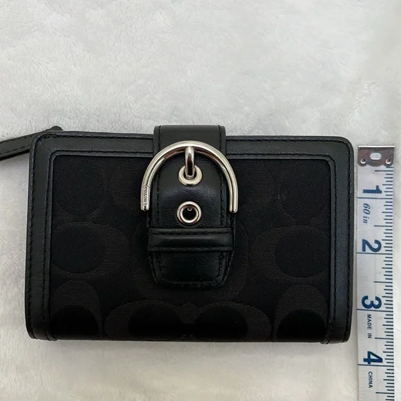 COPY - Vintage Coach Black Wallet with Silver Buckle - Picture 11 of 16